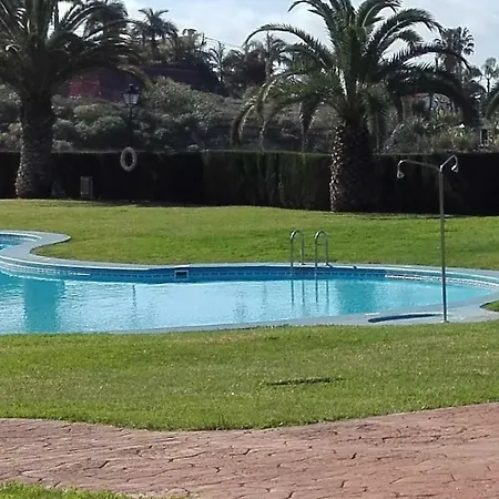 Terraza Vista Oceano La Quinta דירה